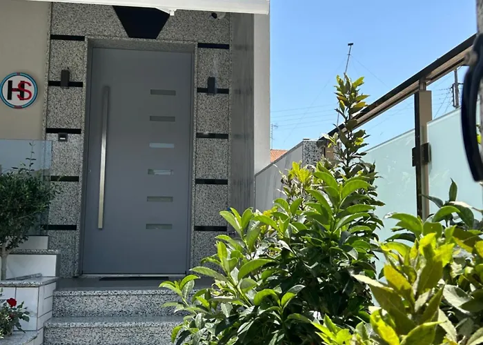 Afoi Hasalla Apartments